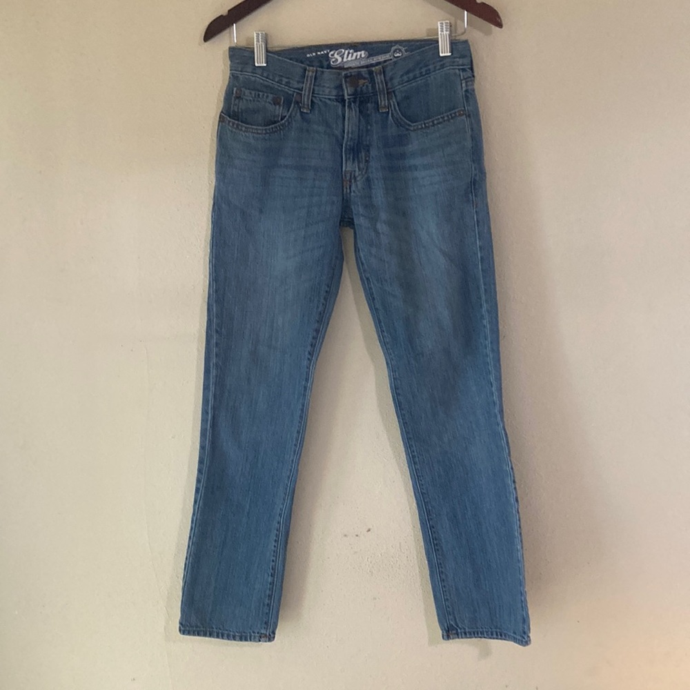 Old navy slim jeans. Size 29.